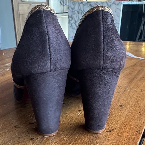 Chie Mihara Dark Brown Heels with Gold Braided Design size 38.5 - Picture 4 of 12